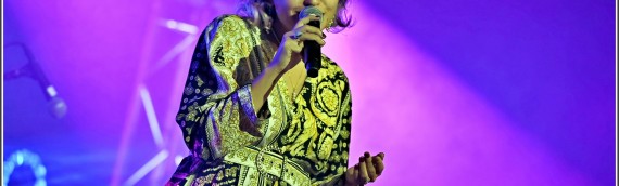 Elisa Lécuyer en concierto.